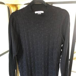 TanJay Long sleeve sweater